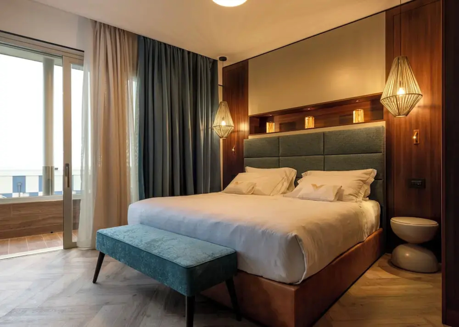 Visionair Suites