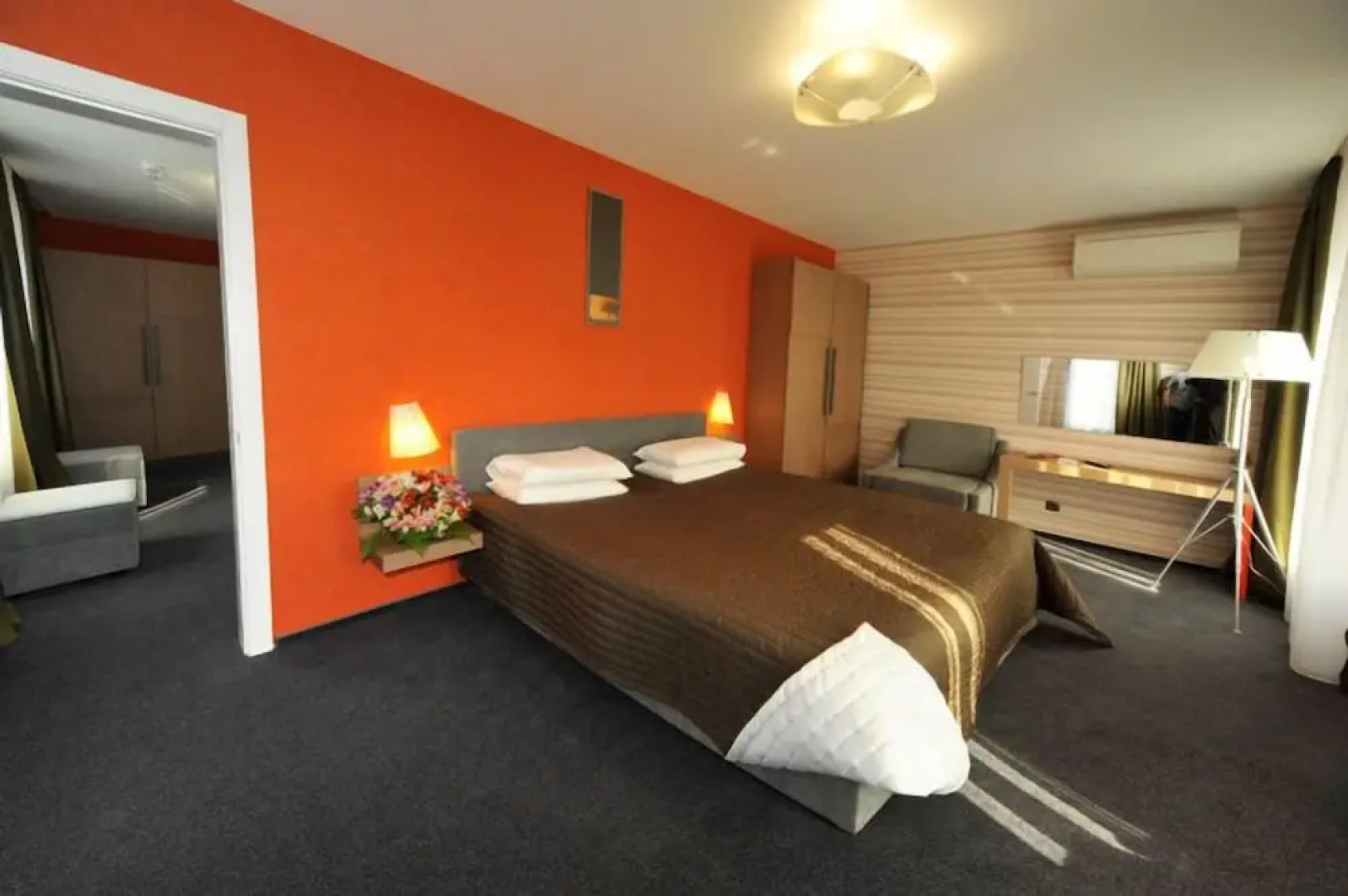 Отель Villa Four Rooms