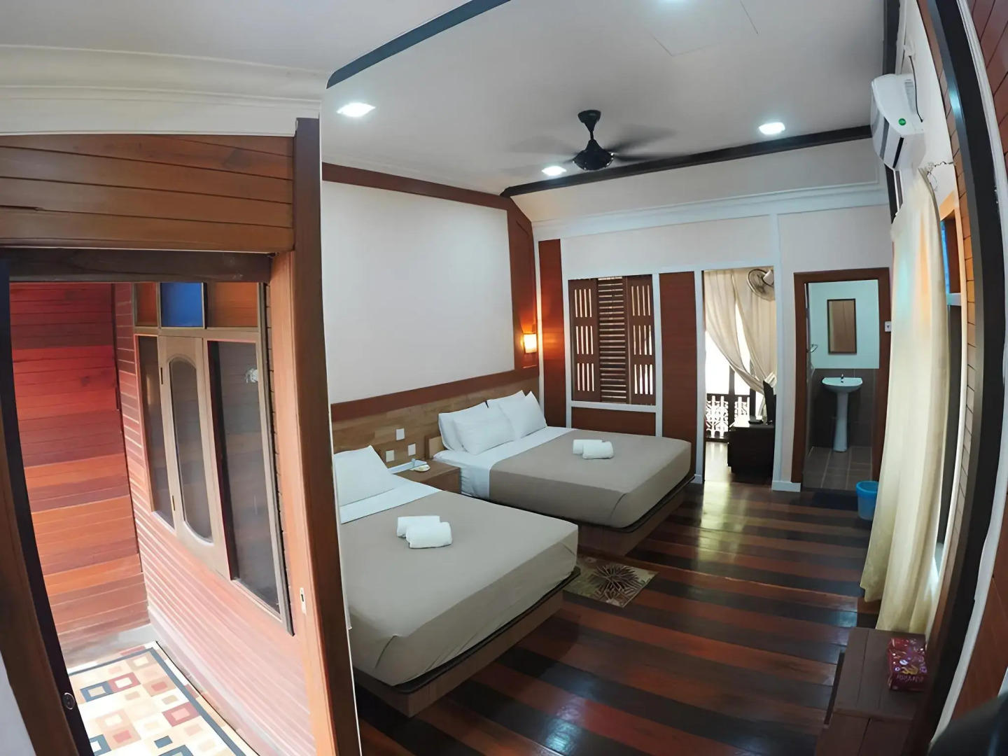 Anjung Pantai Seberang