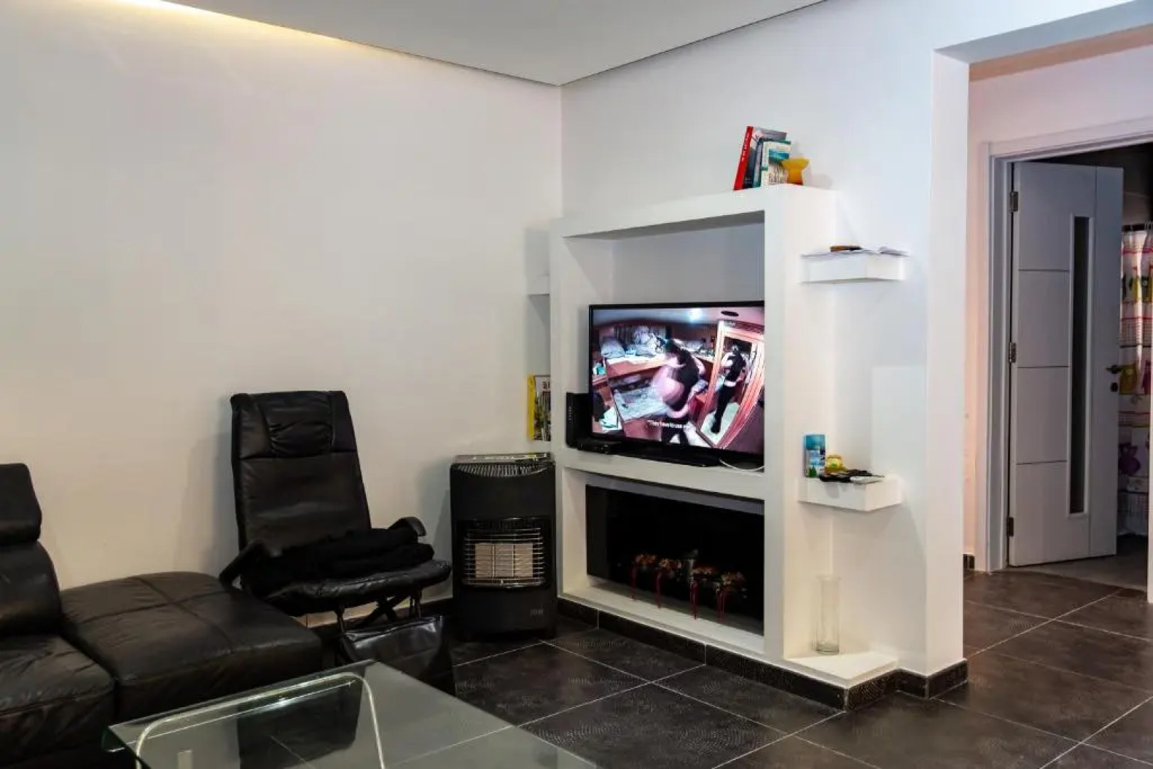 Dolmen Court Flat 10, Qawra