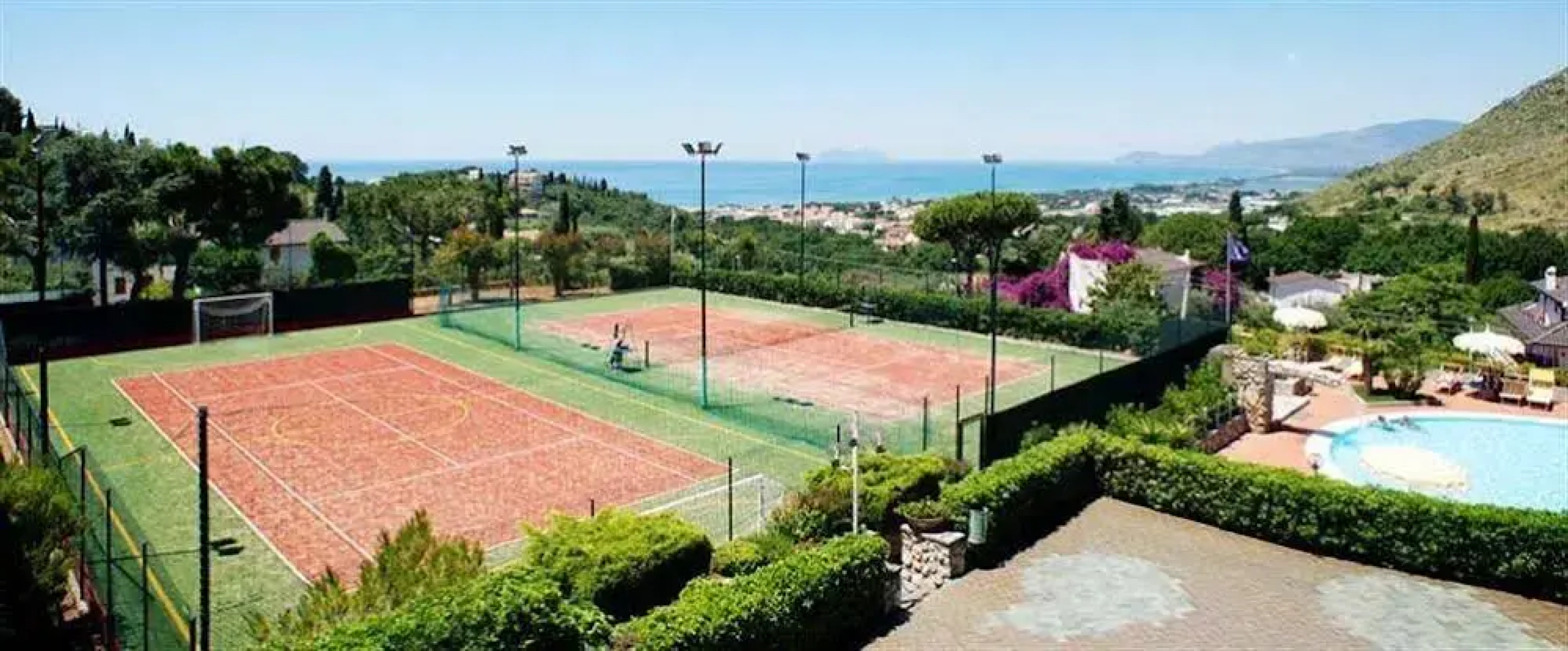 Residence Costa Di Kair Ed Din