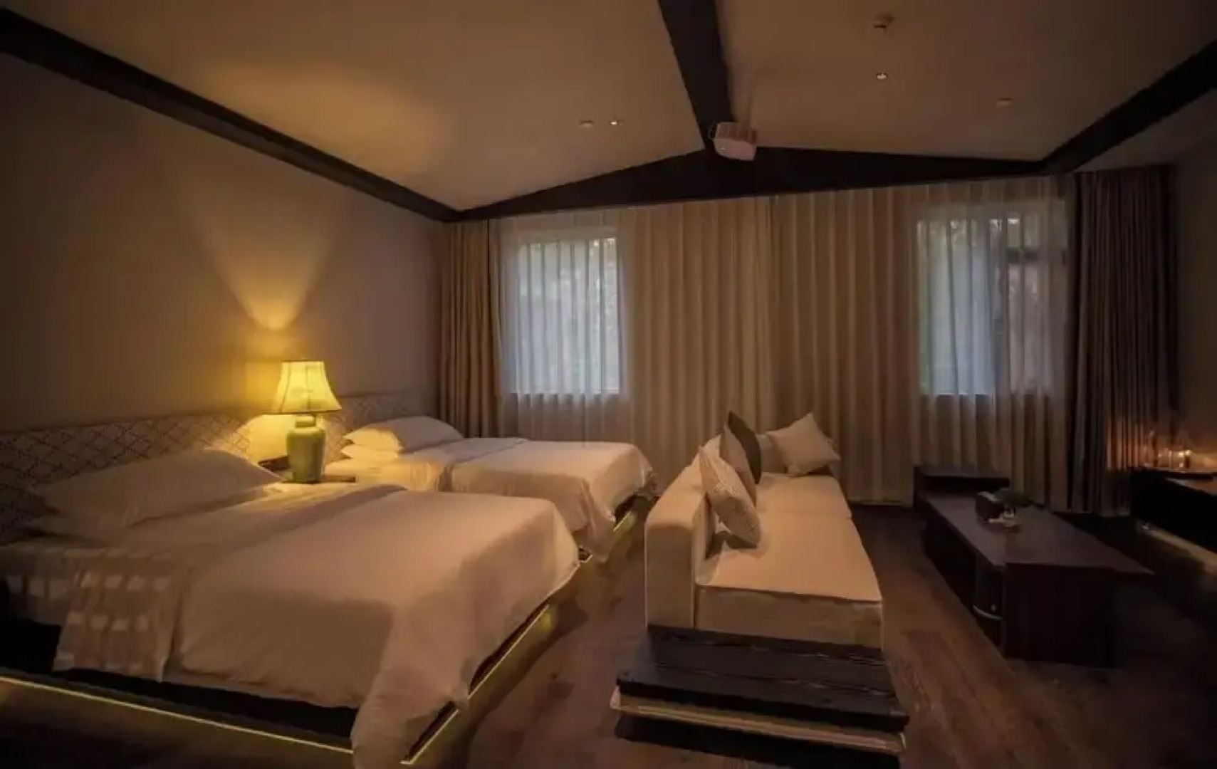 SHANHELISONGDAIMEIXUETINGYUAN