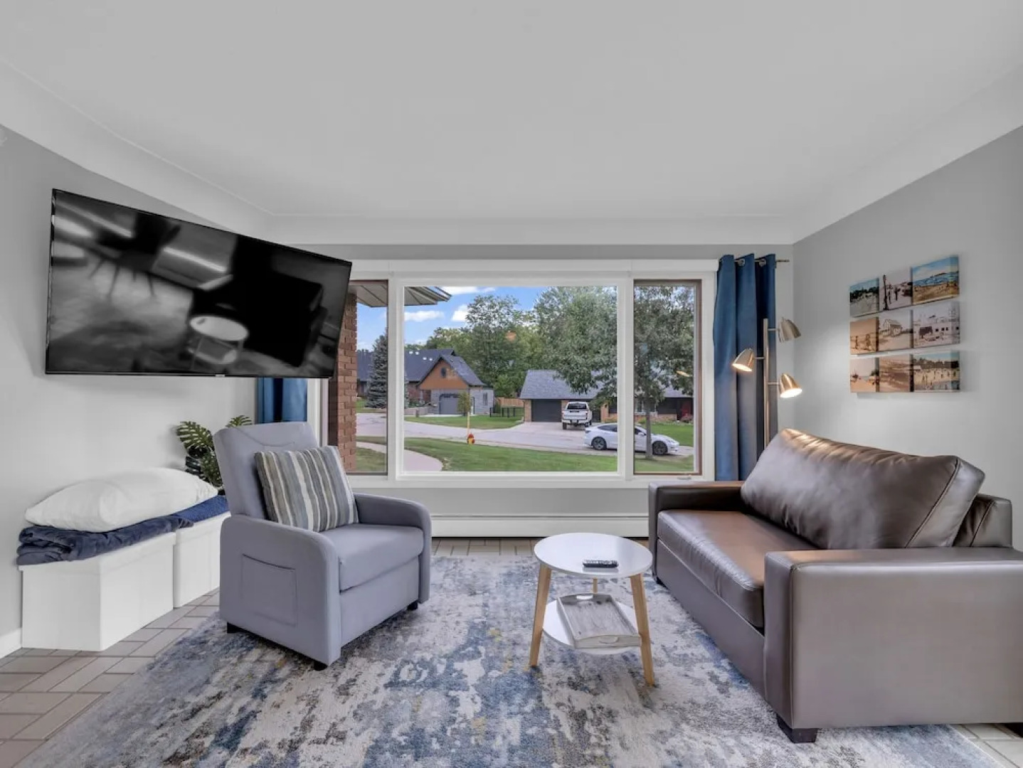 Seacliff Beach Suites - Coastal room, awesome strolling, all amenities, right in town