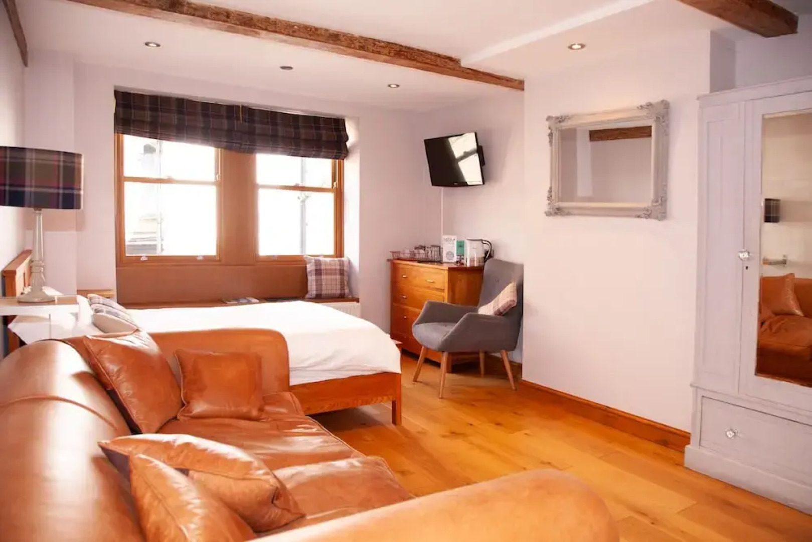 The Rooms at the Nook