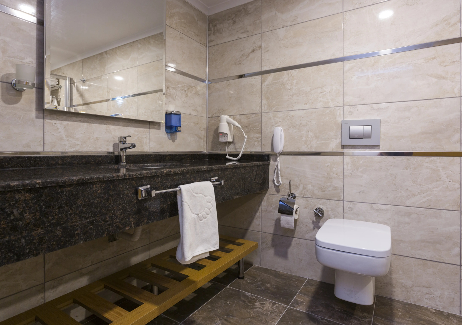 Lonicera City Hotel