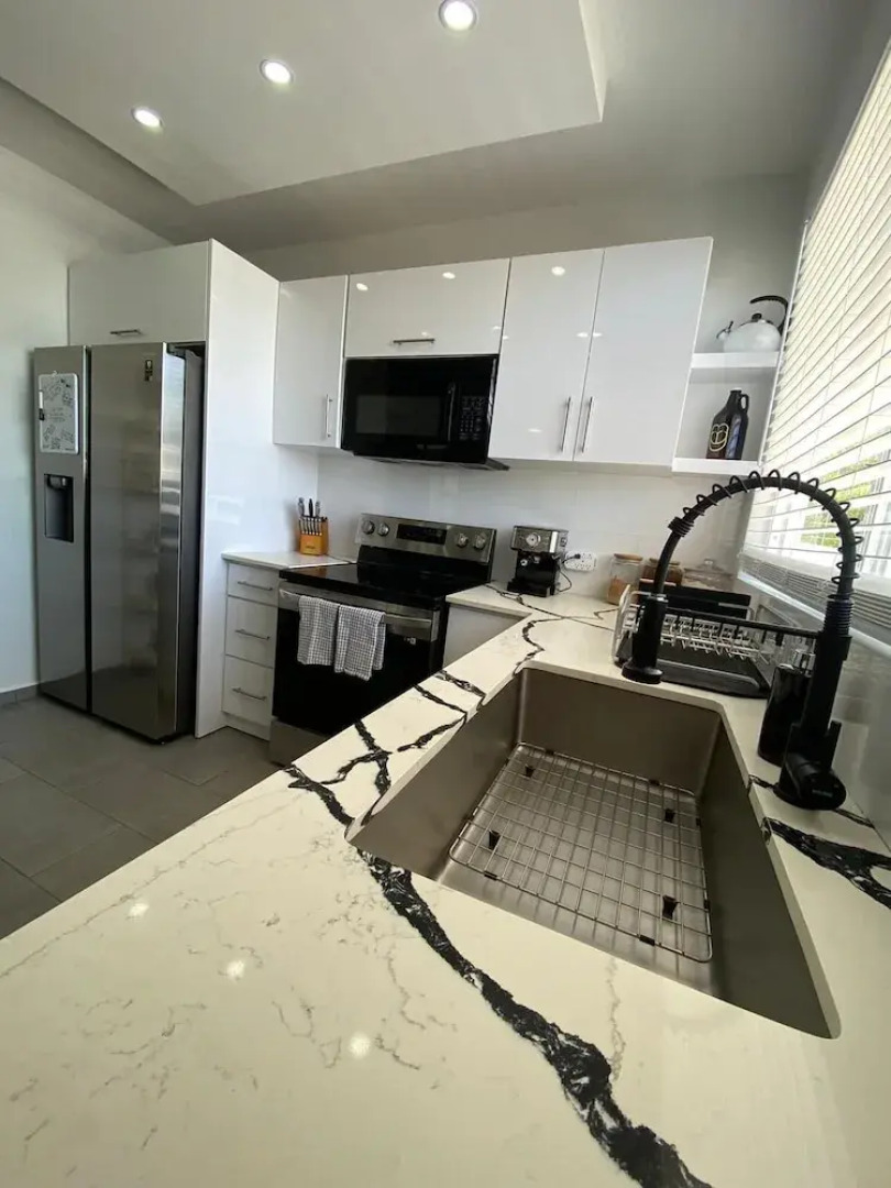 Sea Breeze Tunnel Hideaway 3