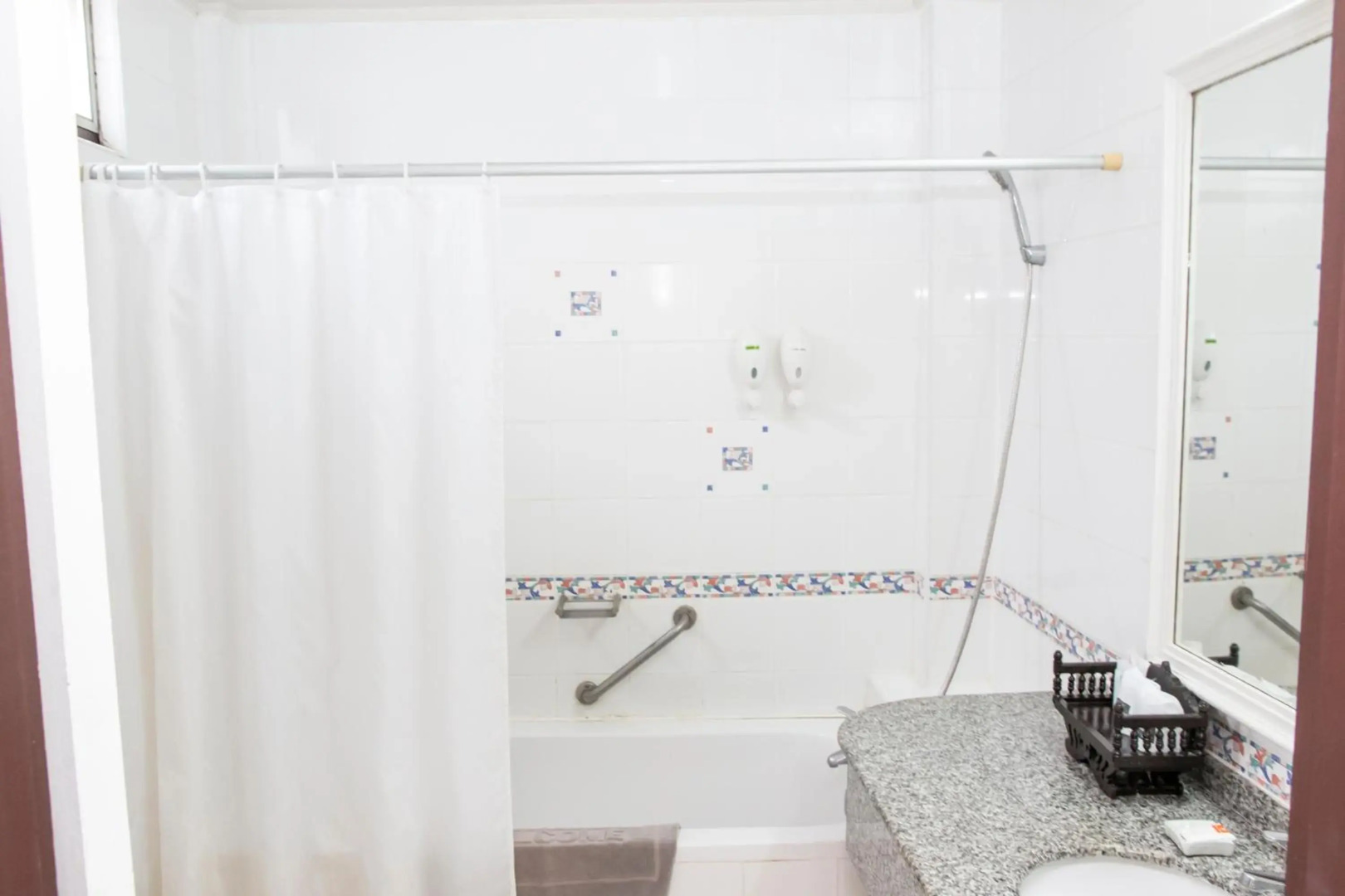 S Lodge Pattaya (formally known as Sabai Lodge)