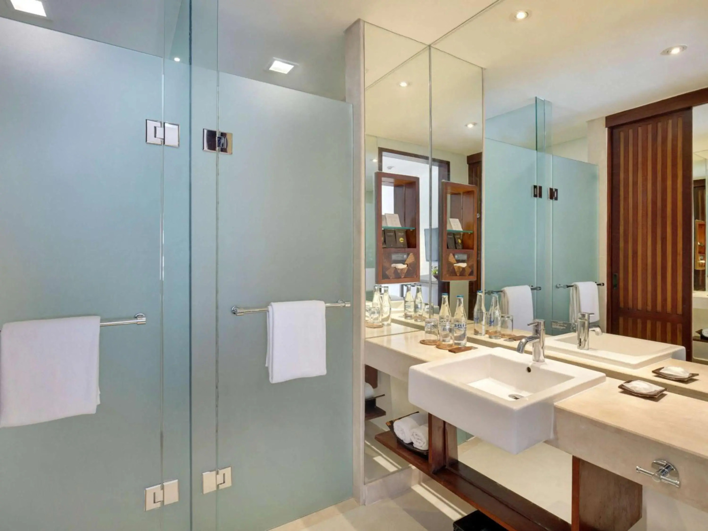 Отель Novotel Bali Benoa