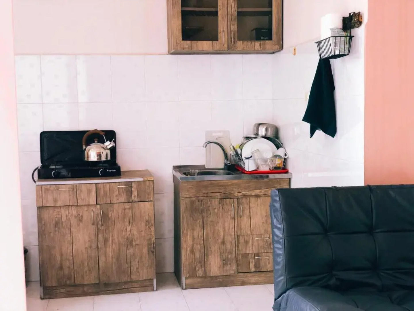 Old House Apartments