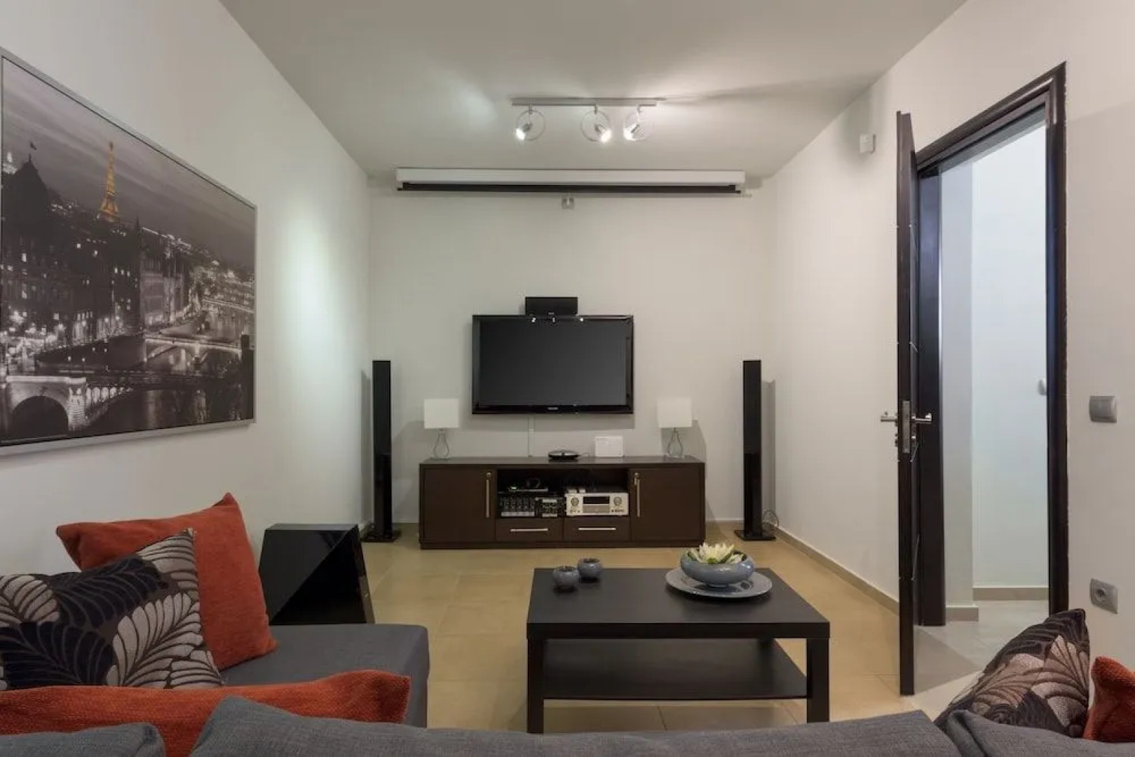 Quinn Hill Luxury Villa