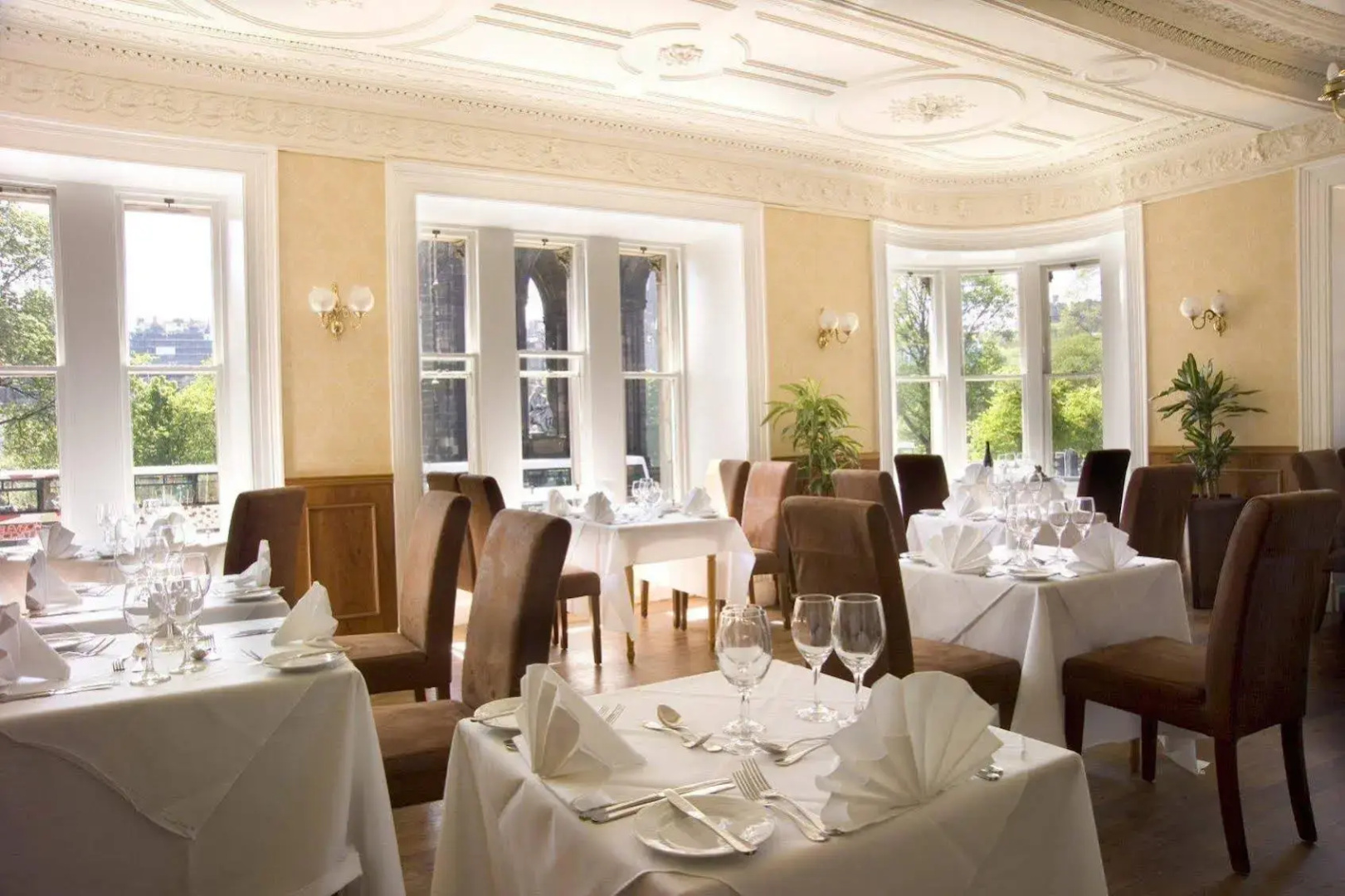 Old Waverley Hotel