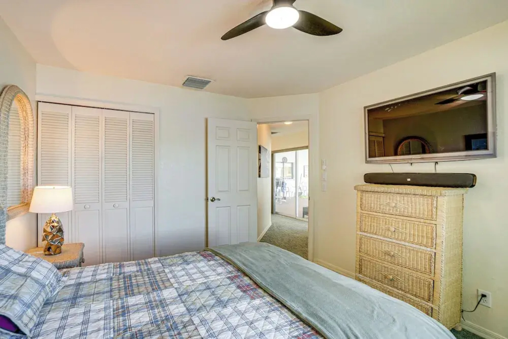 Poolside Bliss & Lake Fun: Florida Getaway!