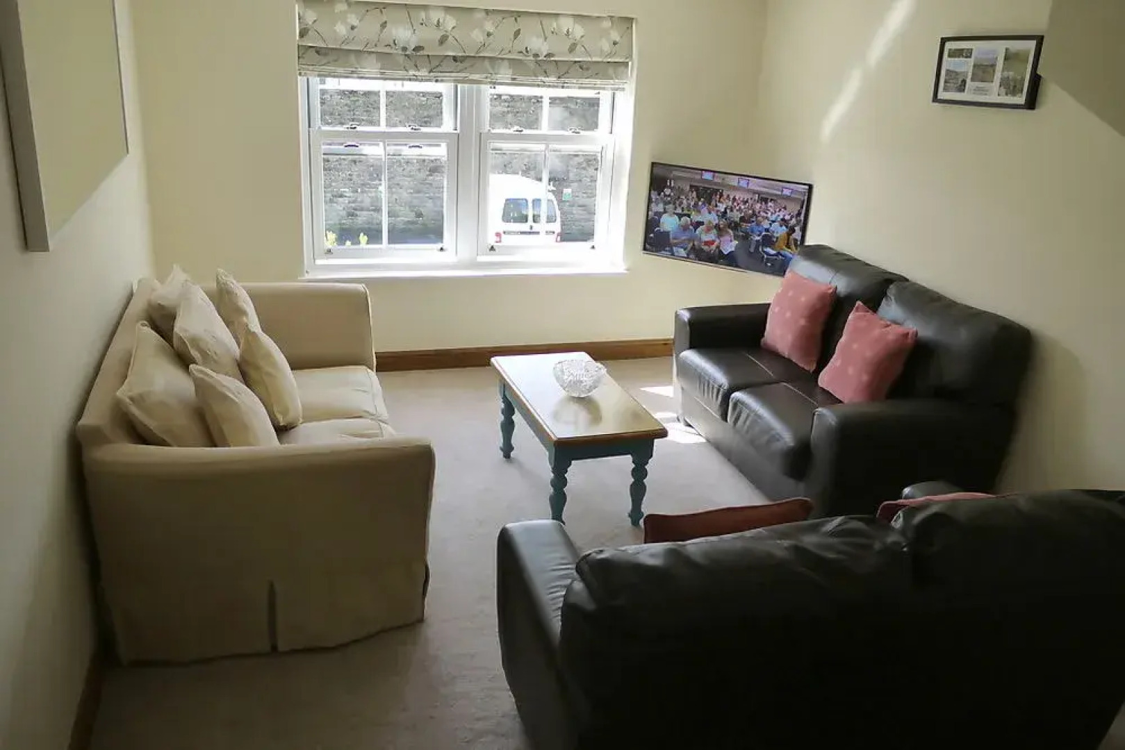 Howgills Guest House & Apartments