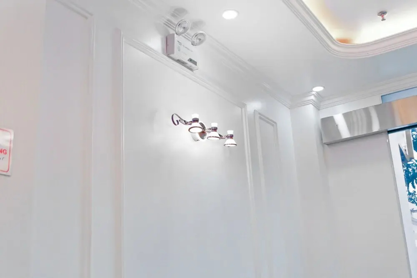 Chemi Noi Bai Airport Hotel