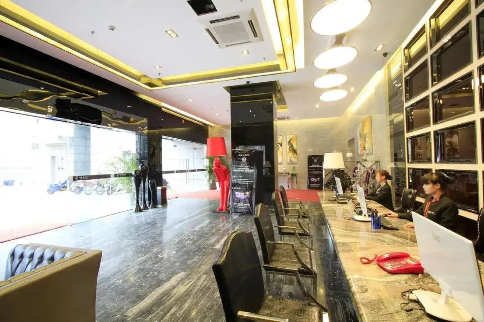 Qinzhou Yeste Hotel