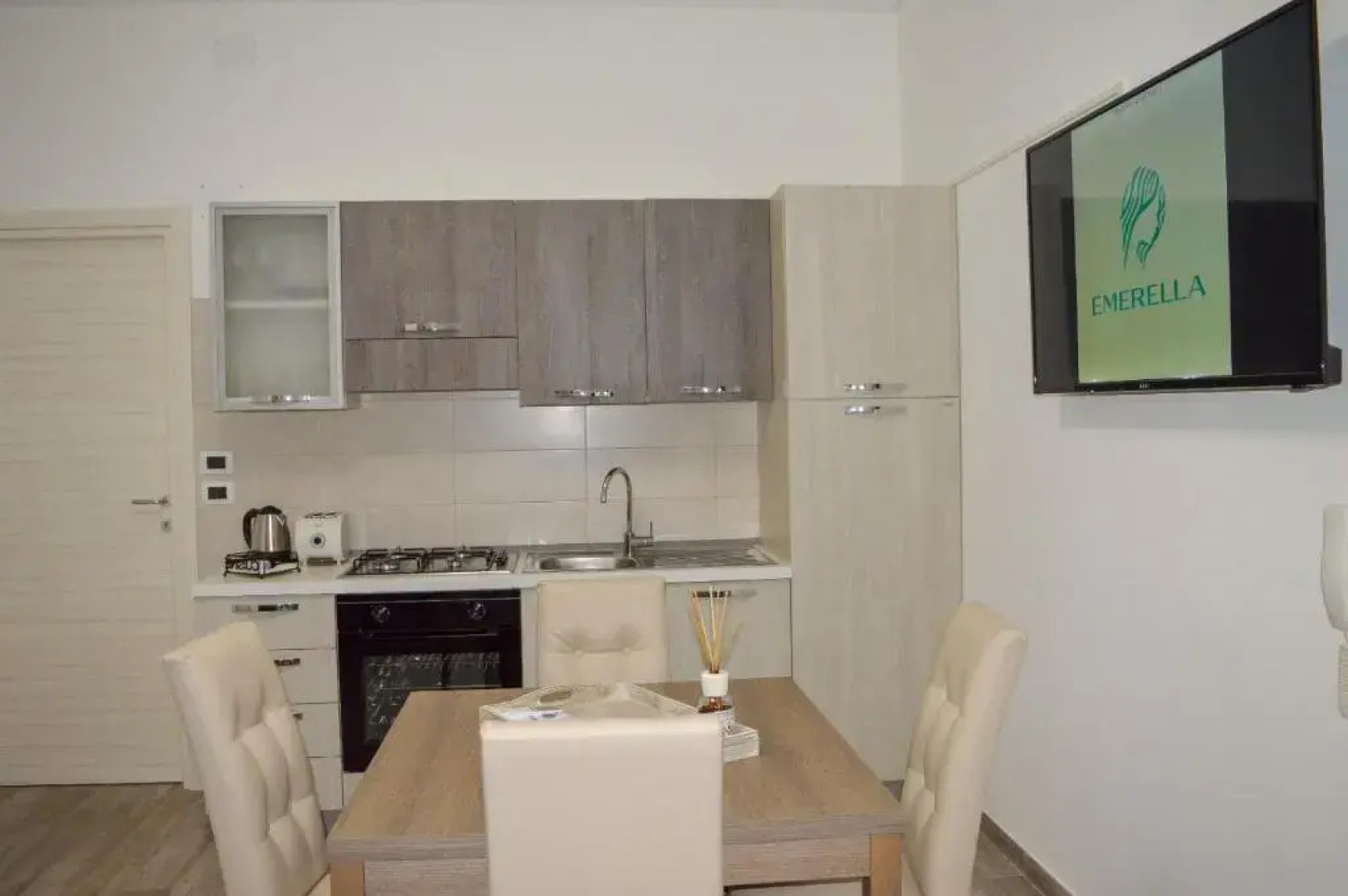 Emerella Luxury Suites-Siderno Lungomare