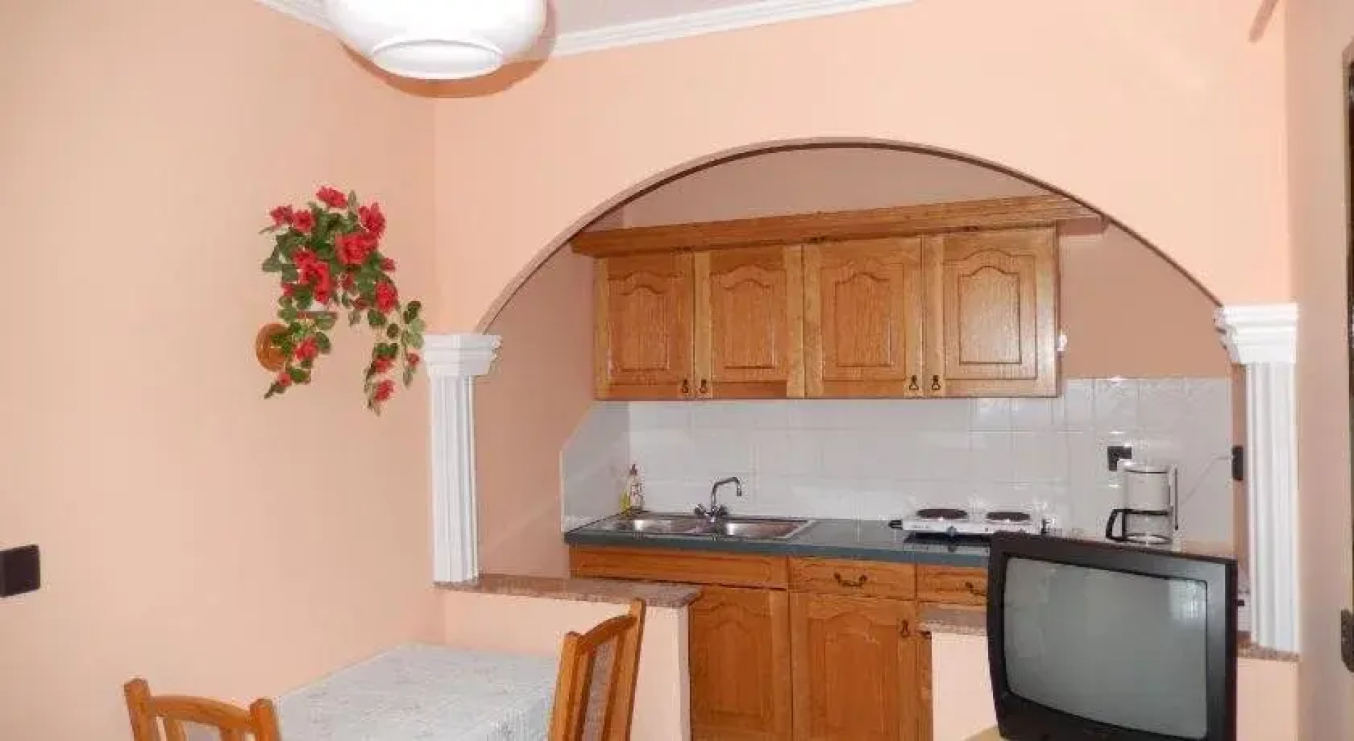 Henrietta Apartmanház