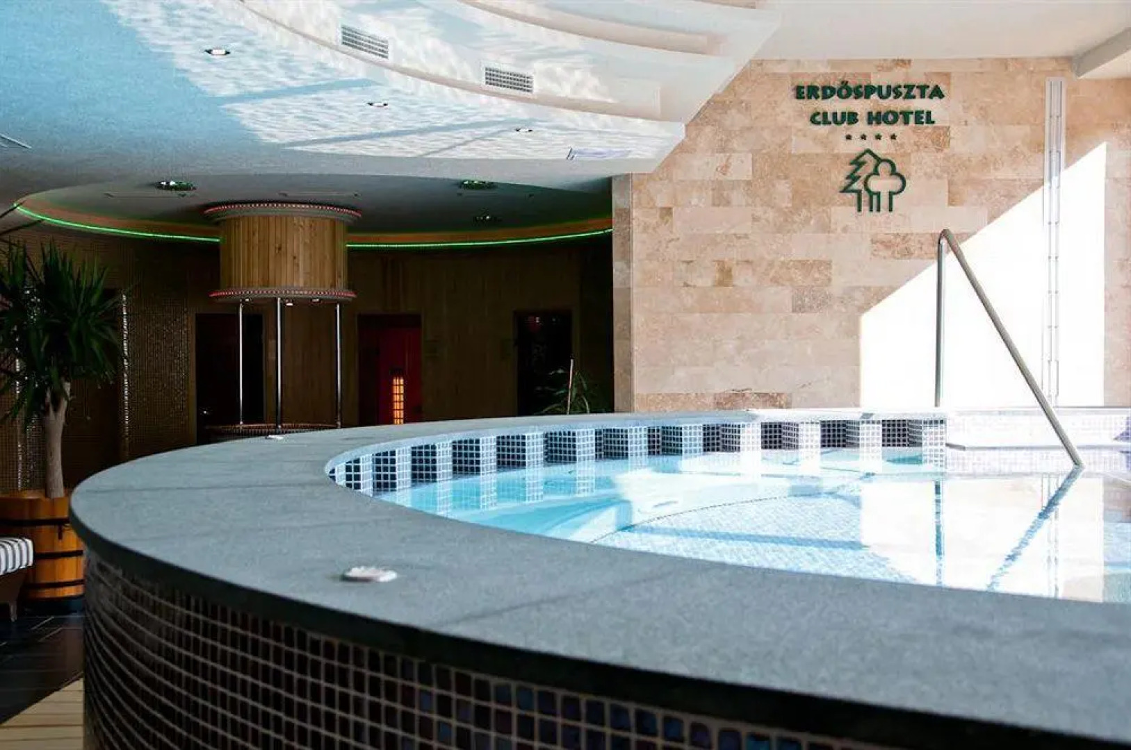 Erdospuszta Club Hotel