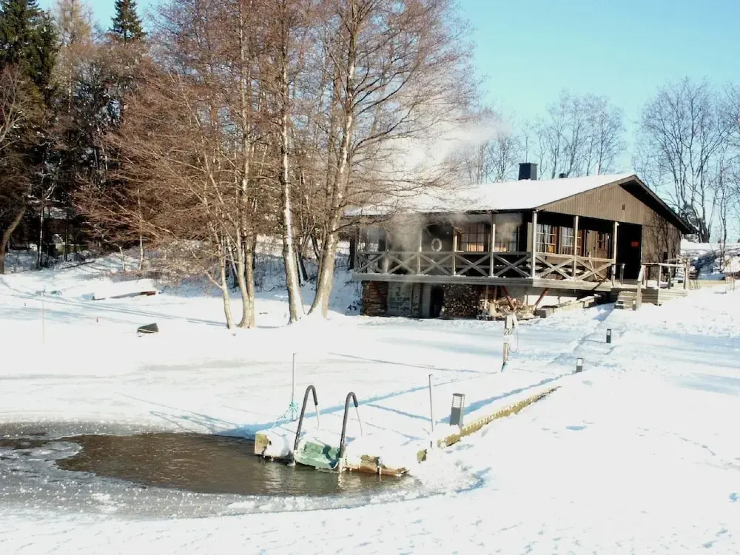 Krapi Hotel