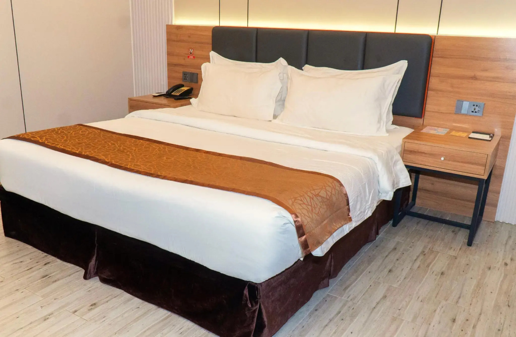 Vienna Hotel (Newly Renovated 2025)