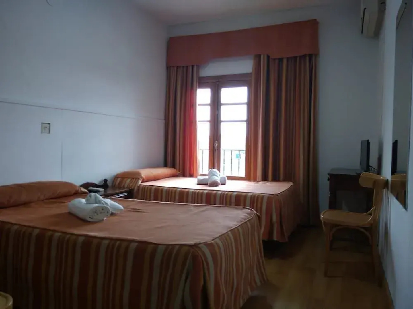 Hostal Restaurante El Quijote