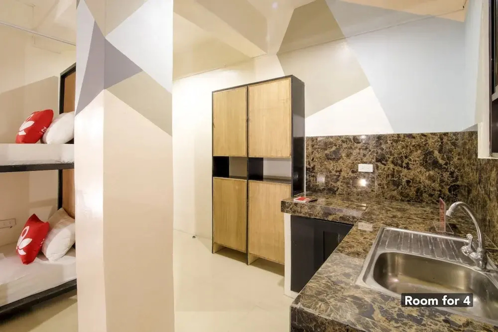 ZEN Hostel Kasipagan Mandaluyong