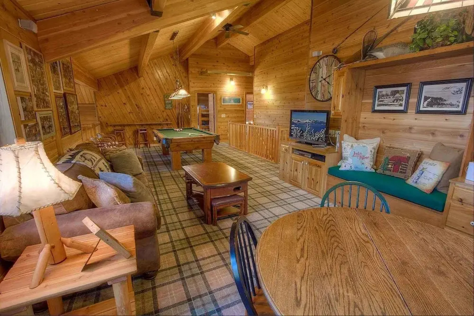 Smokey Joes - 5 Br Cabin