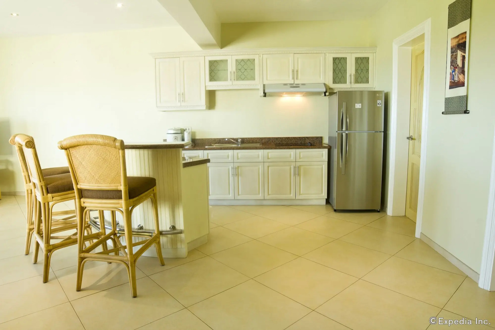 Lingganay Boracay Hotel Resort