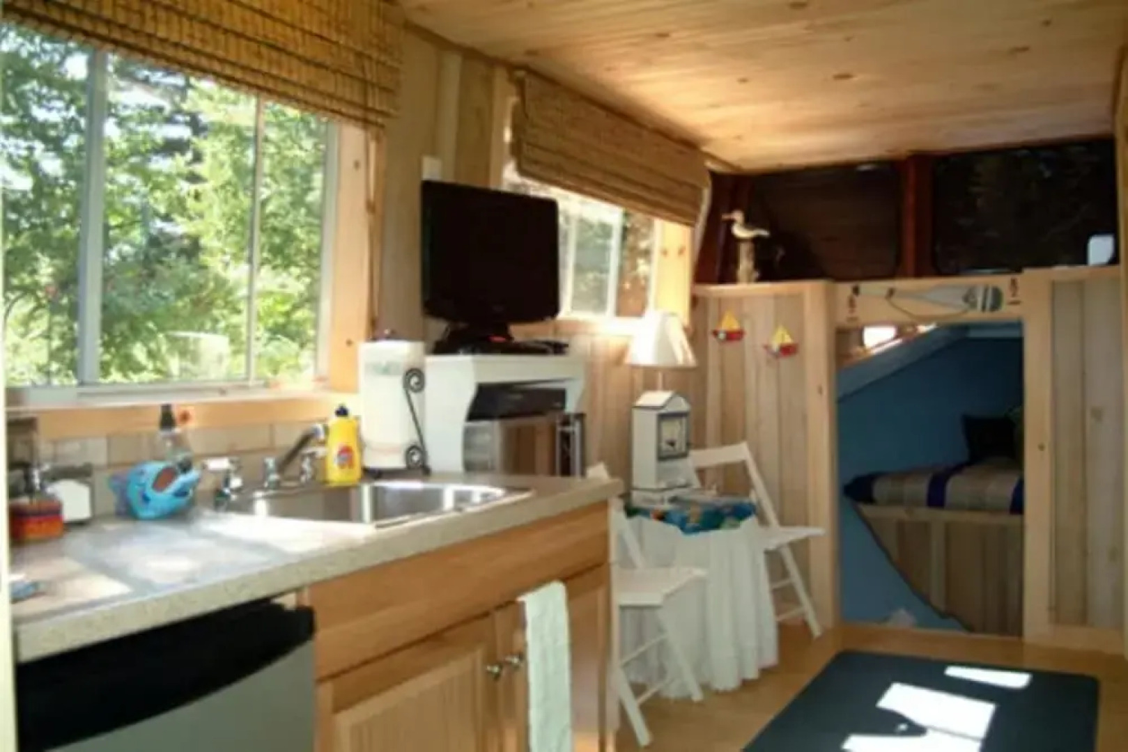 Sea Parrot Ocean View Resort