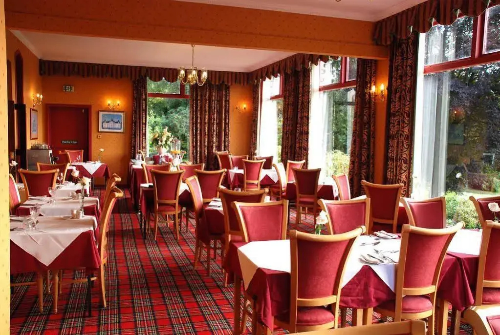 Pitlochry Dundarach Hotel