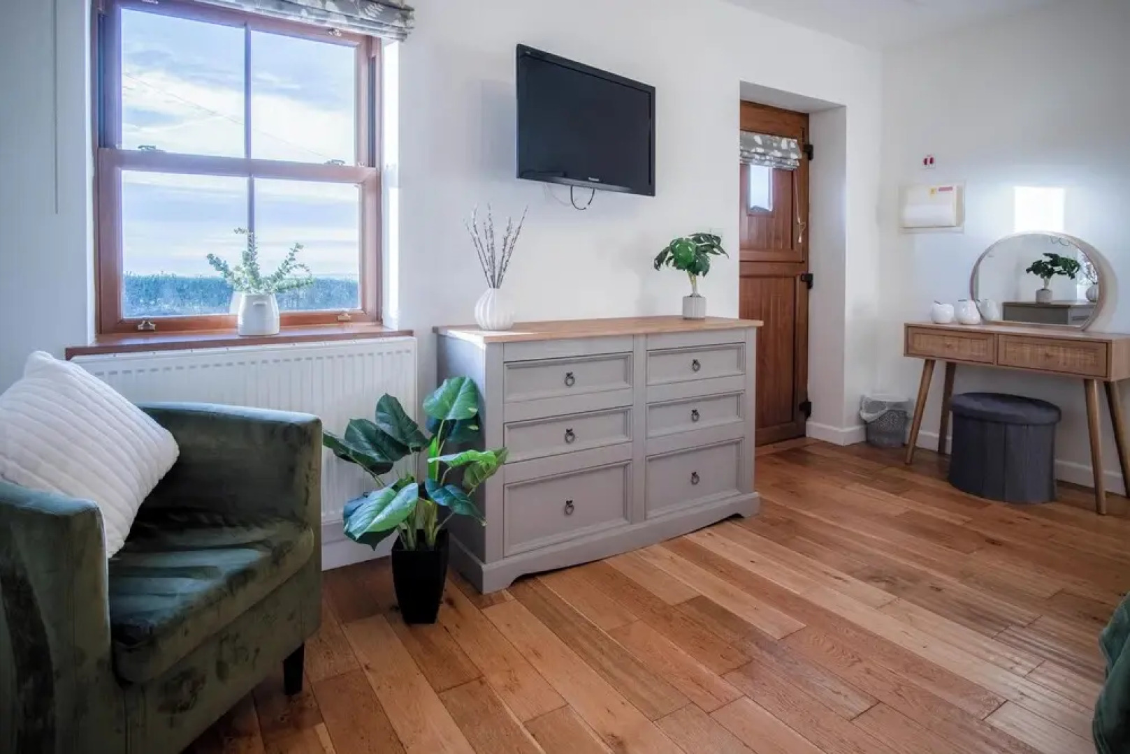 The Beacon - 3 Bed - Ludchurch