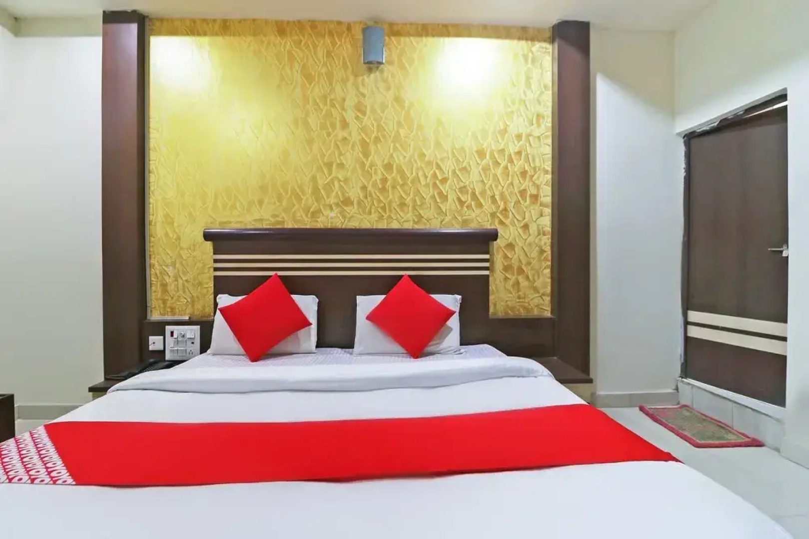 OYO 45599 Hotel Aaditya