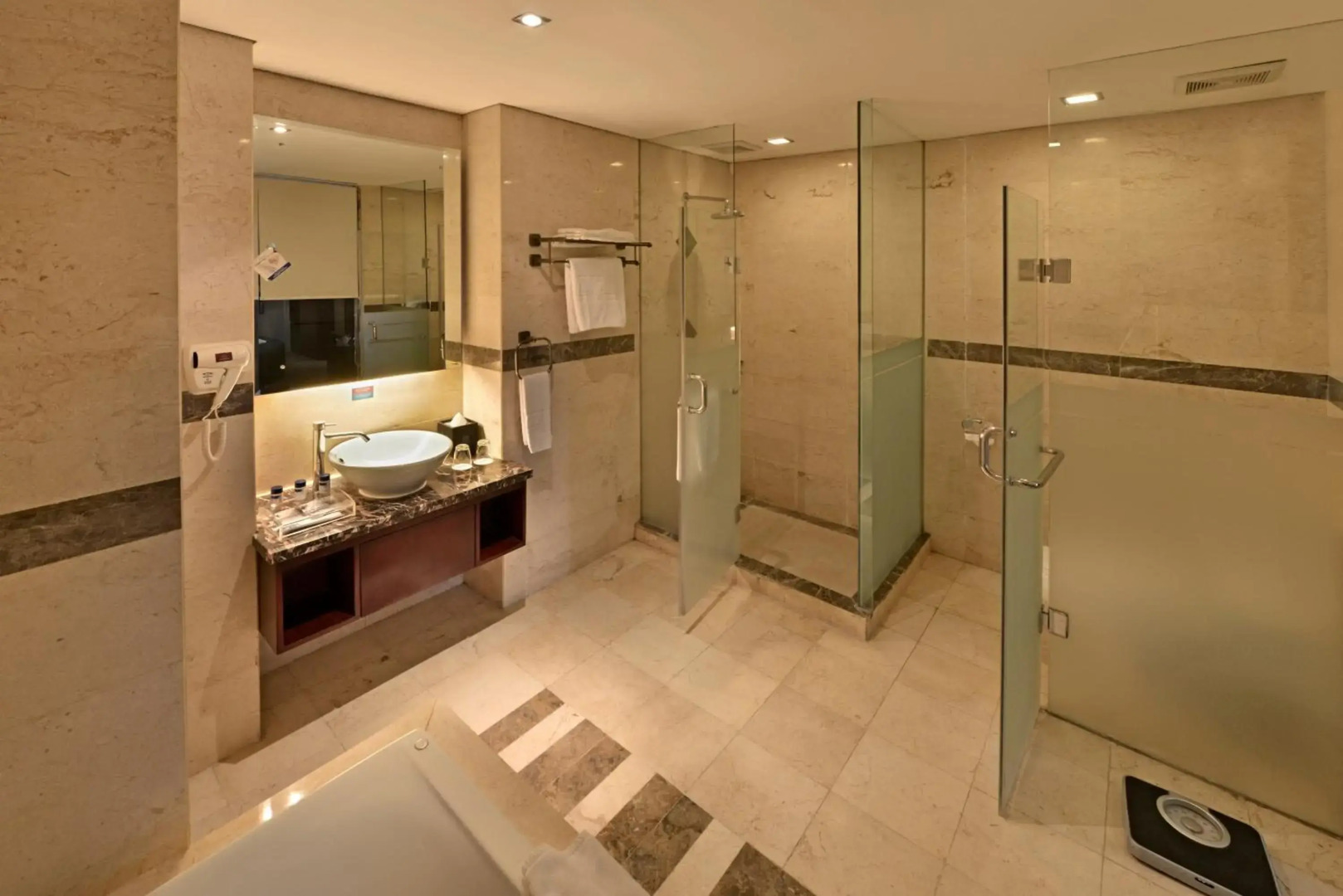 Gino Feruci Kebonjati