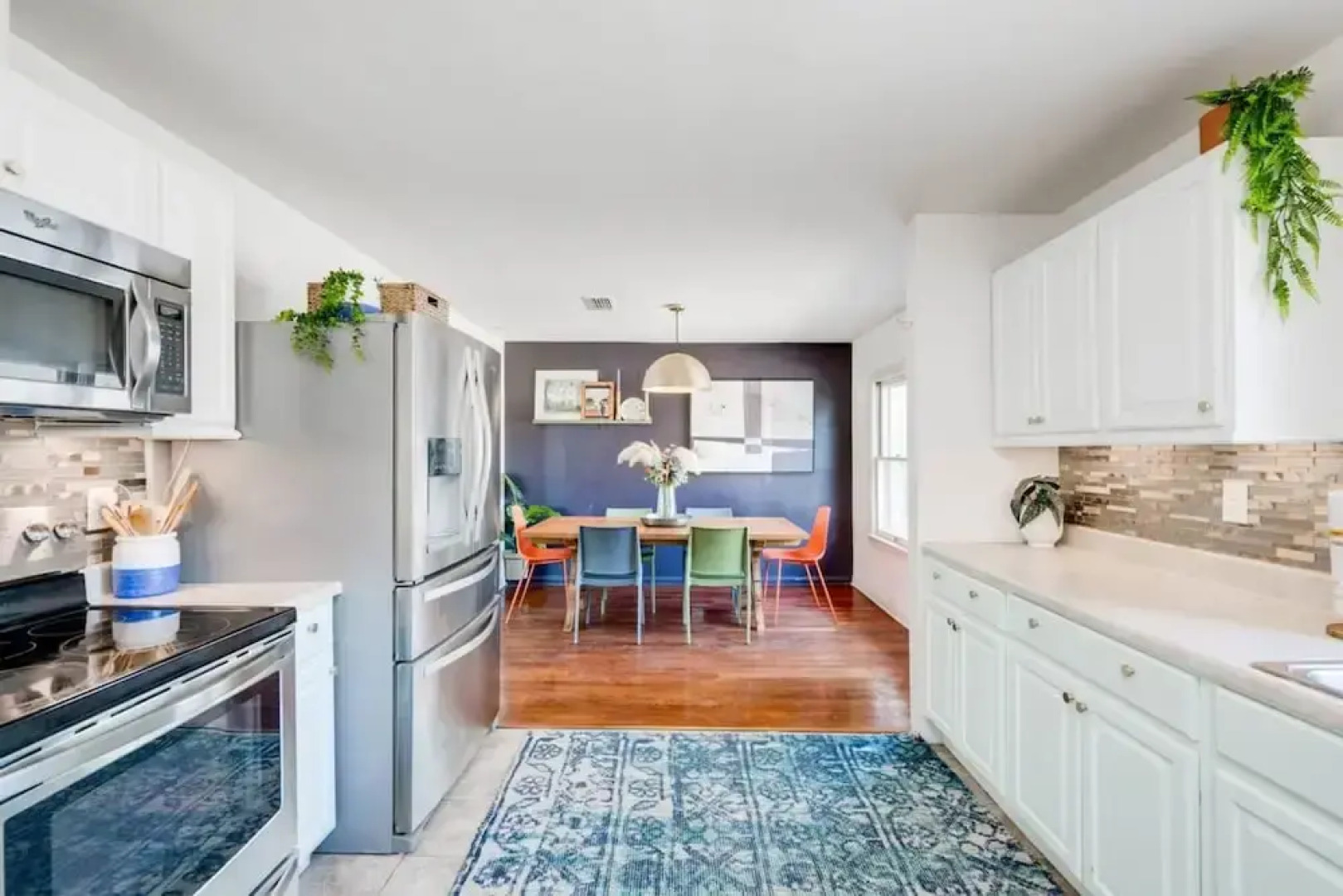 8b 4b Nearby Pool Blanco Wine Trail Town sq