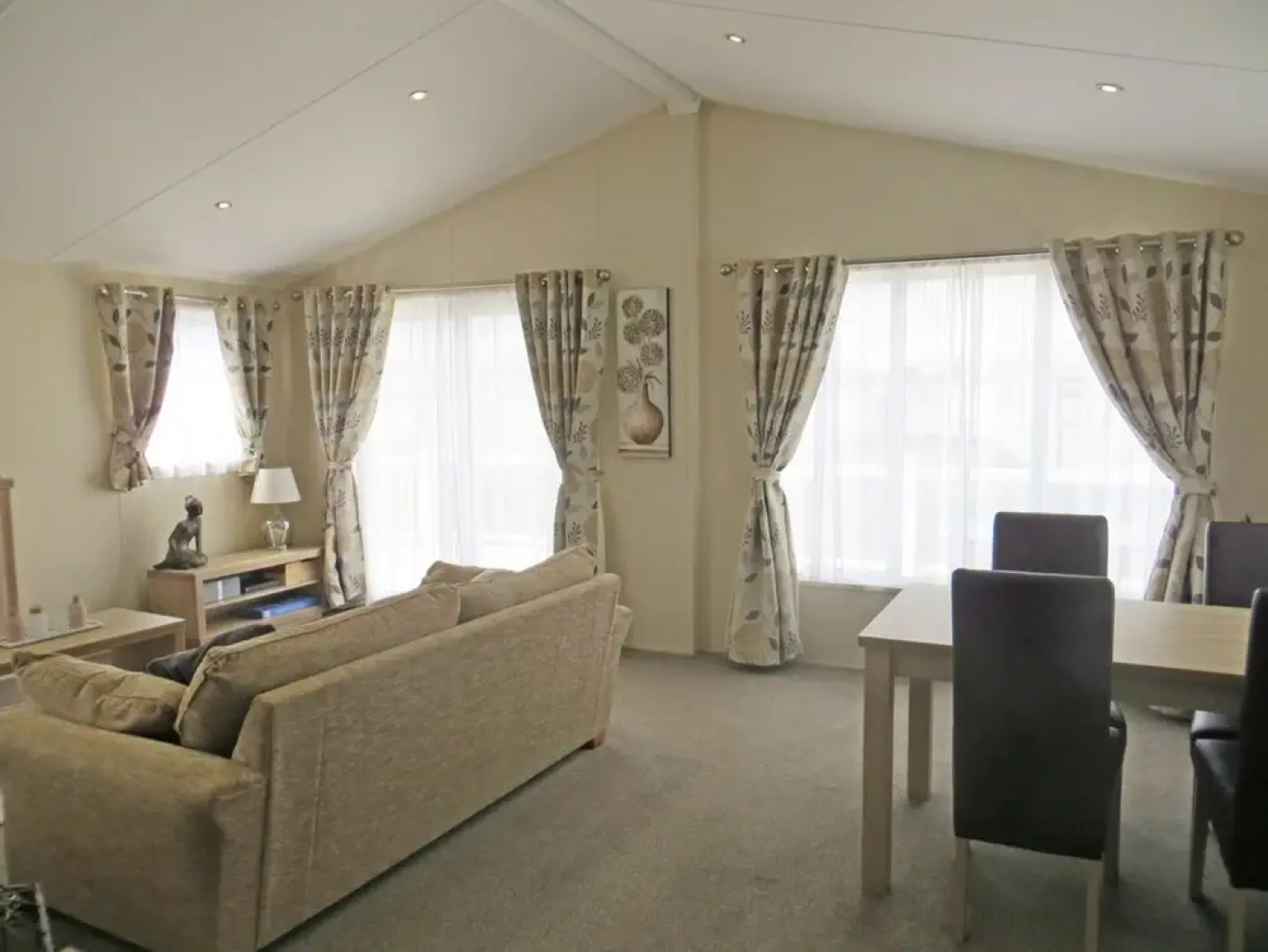 Lodge Hill. Lodge on Holiday Park