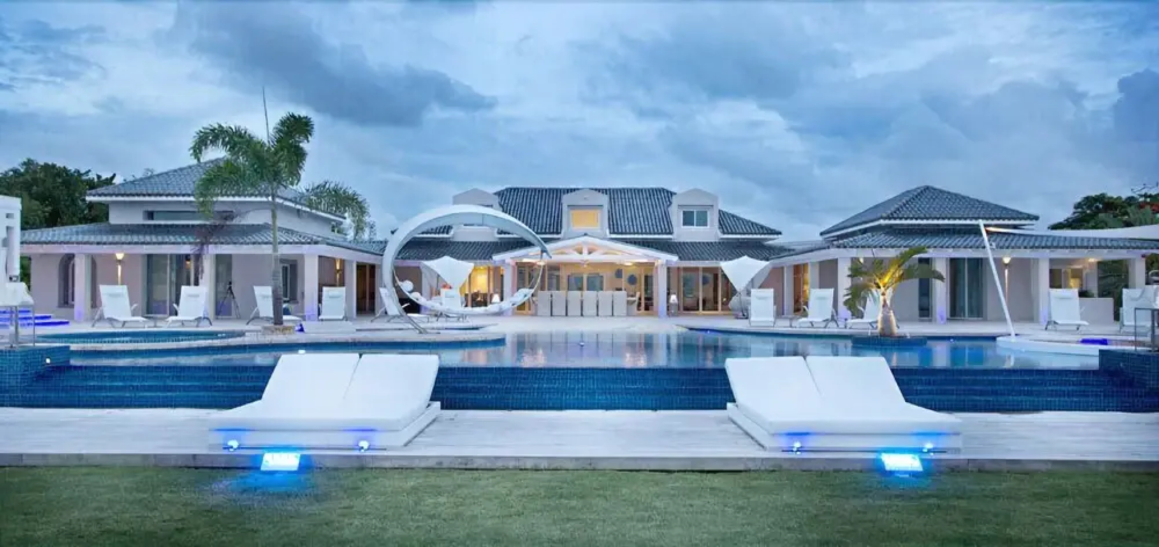 Villa Vue Cristal