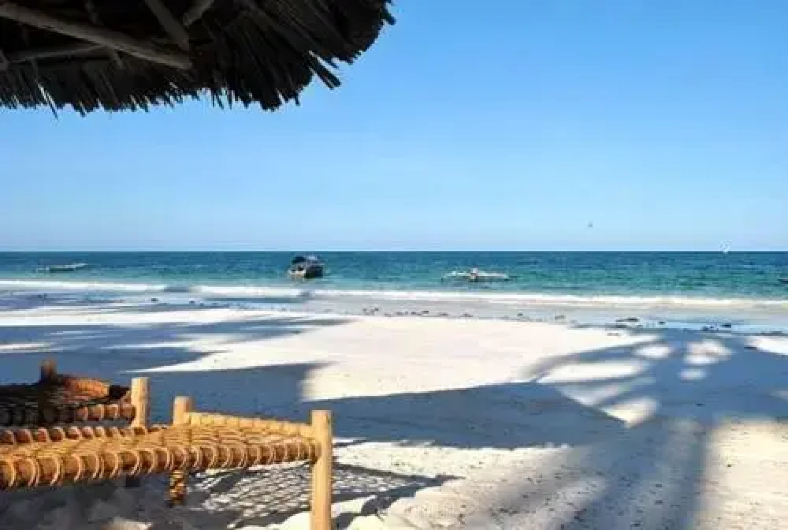 KS Beach Bungalows and Restaurant