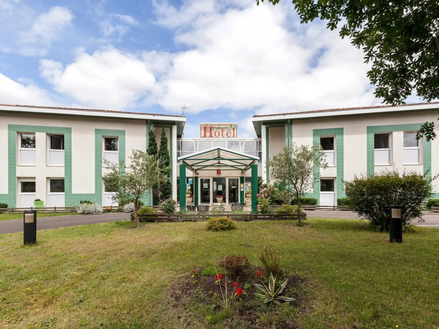 Logis Hôtel Du Delta