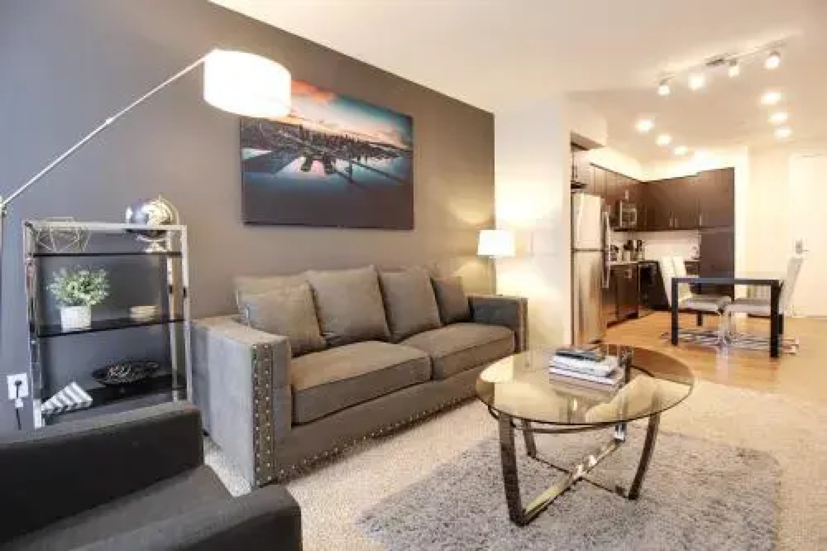 Urban Flat Apartments @ San Mateo