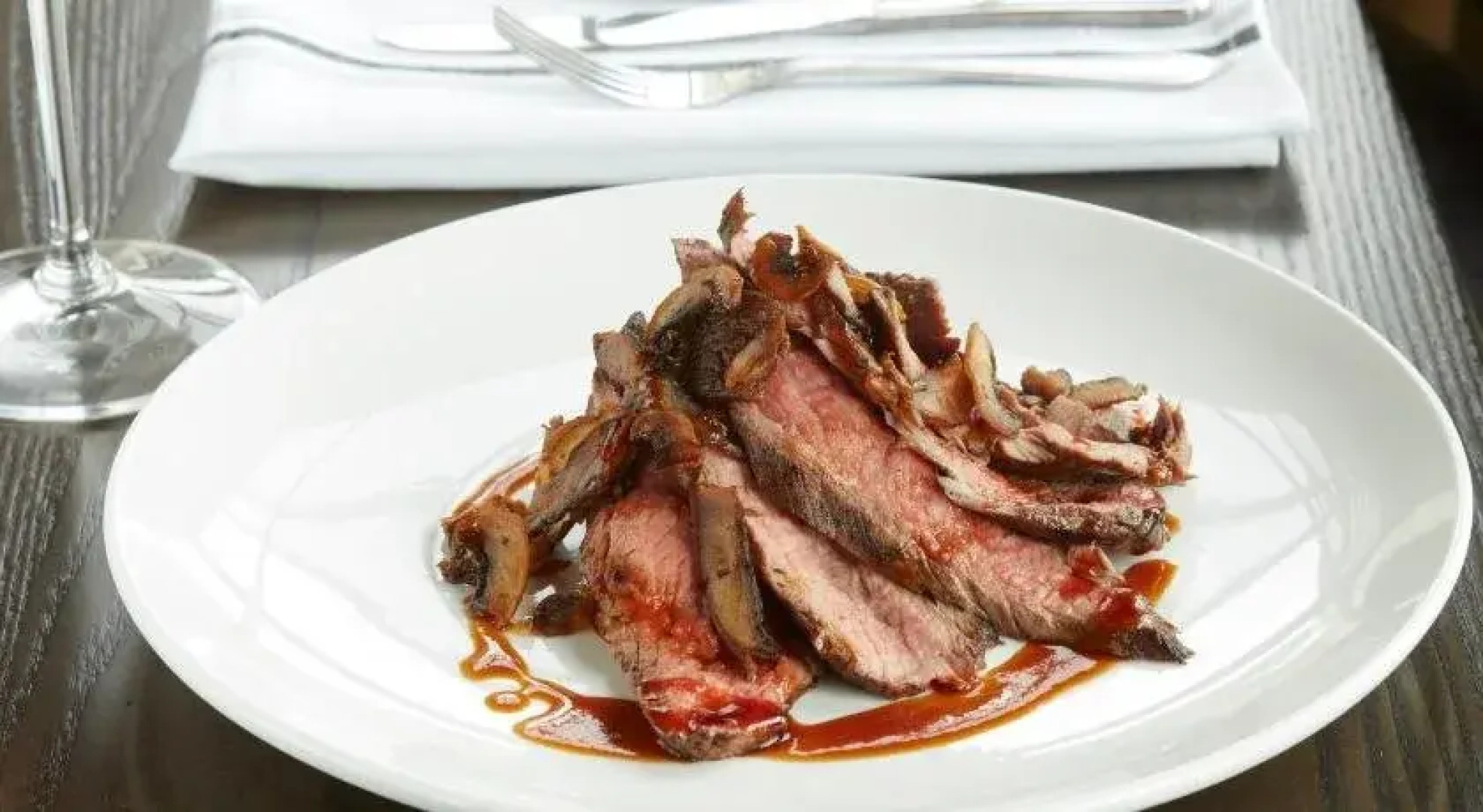 Farmer's Creekside Tavern & Inn