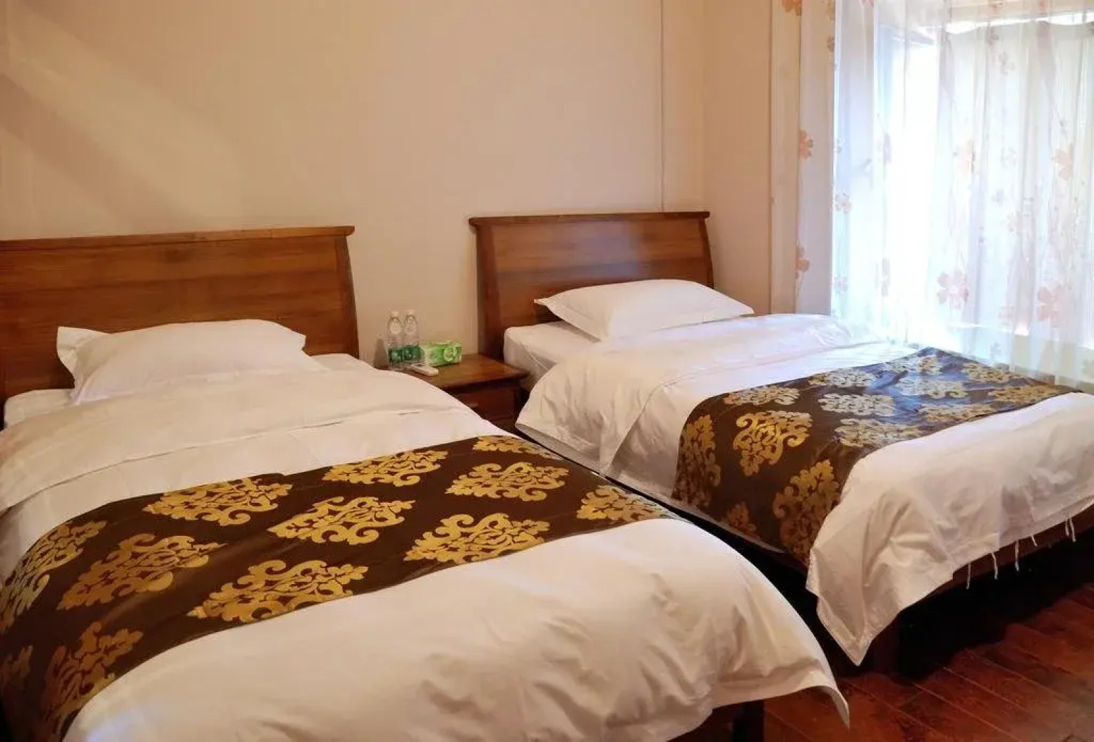 Chenqing Yimei Hotel