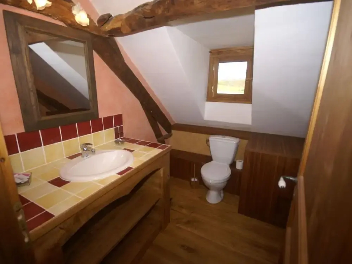 Spacious Holiday Home in Alvignac with Swimming Pool