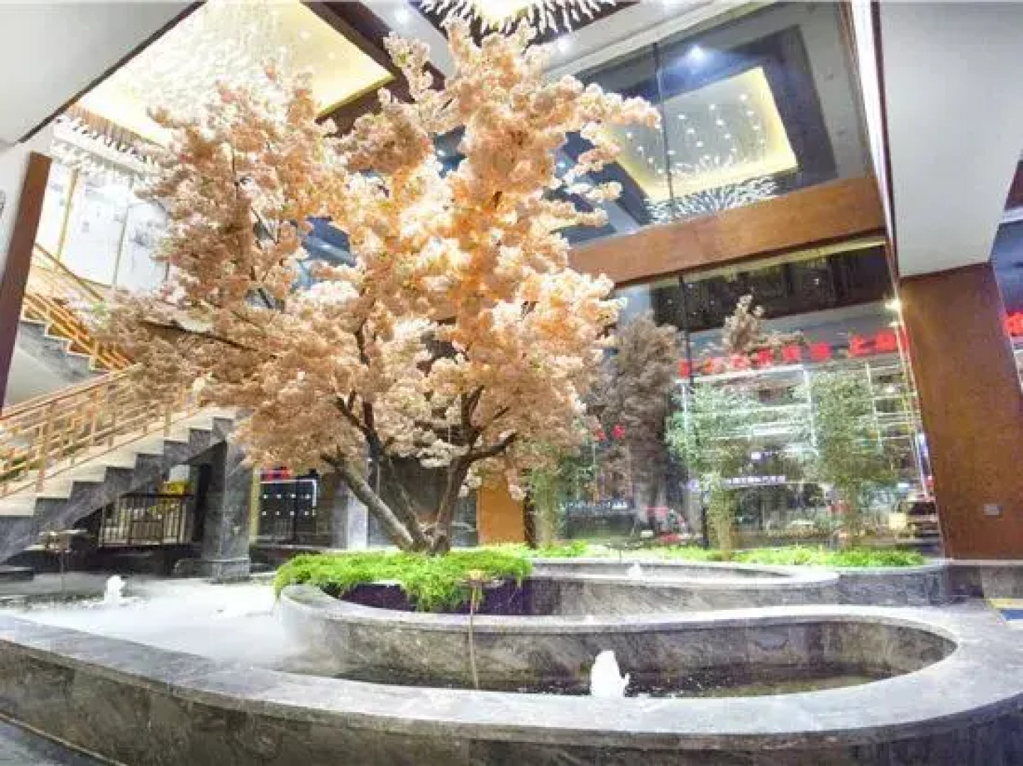 Great Wall Holiday Hotel