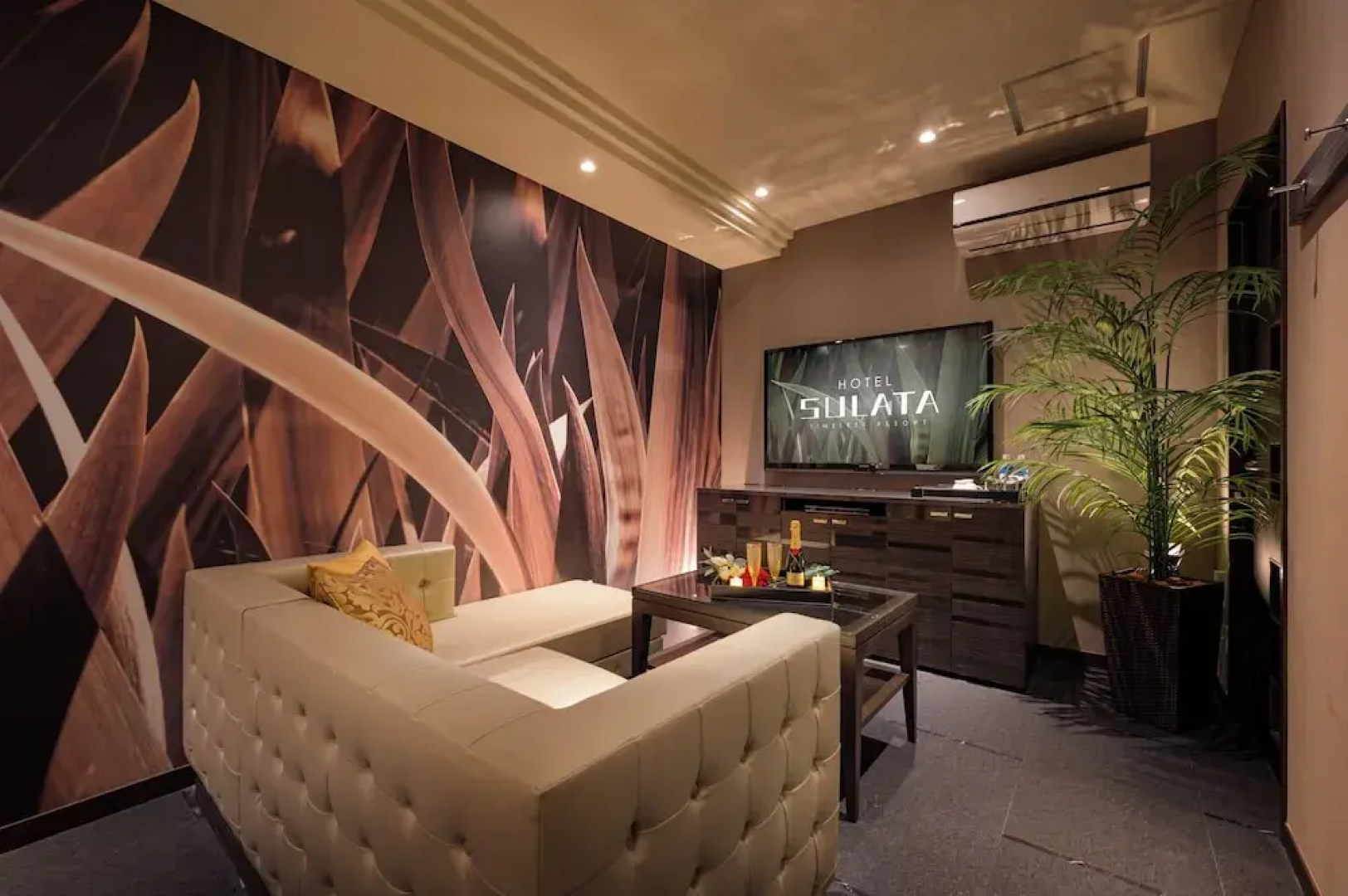 HOTEL SULATAYAMAGATA AIRPORT - Adults Only