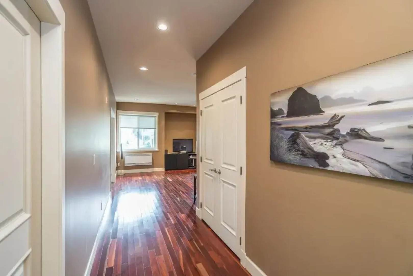 Luxury Penthouse Downtown Nanaimo