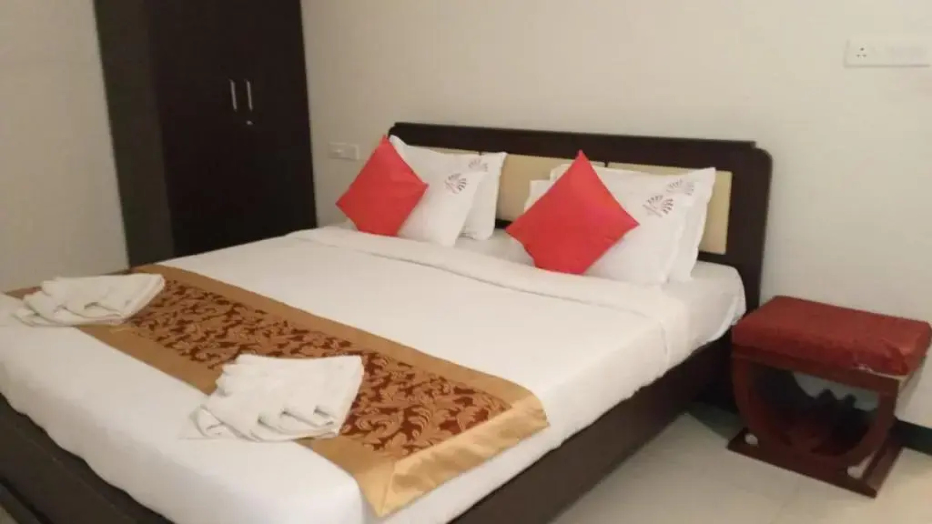 Hotel Aradhana Inn