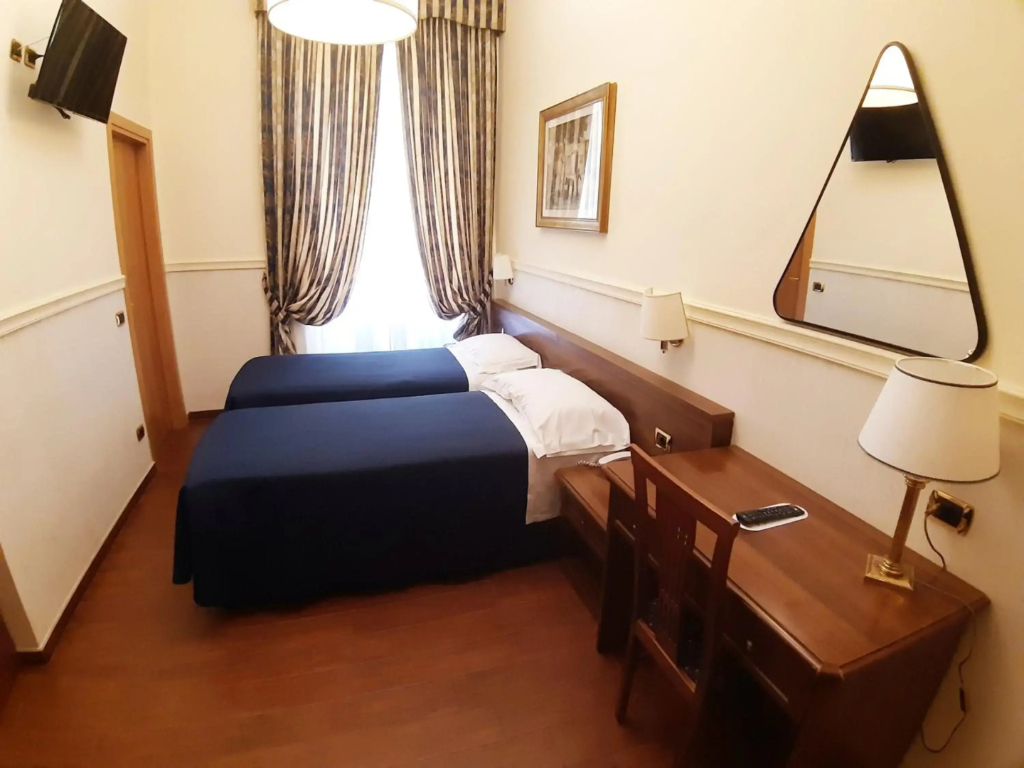 Mariano Hotel