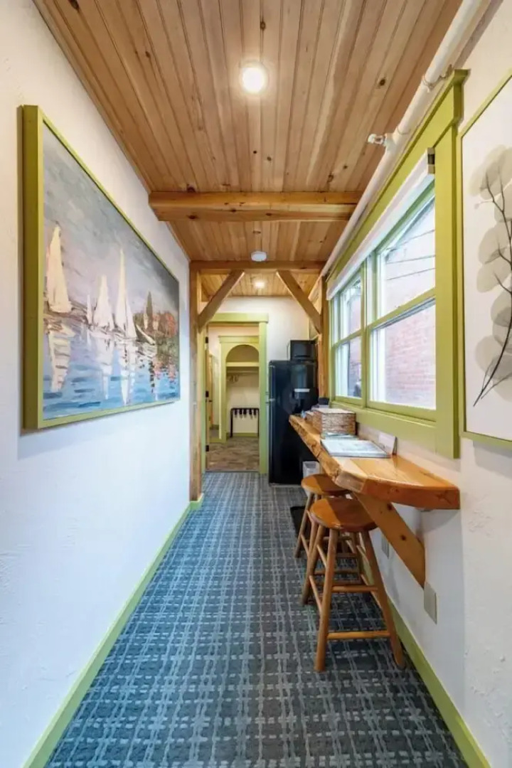 Downtown Camden Hotel