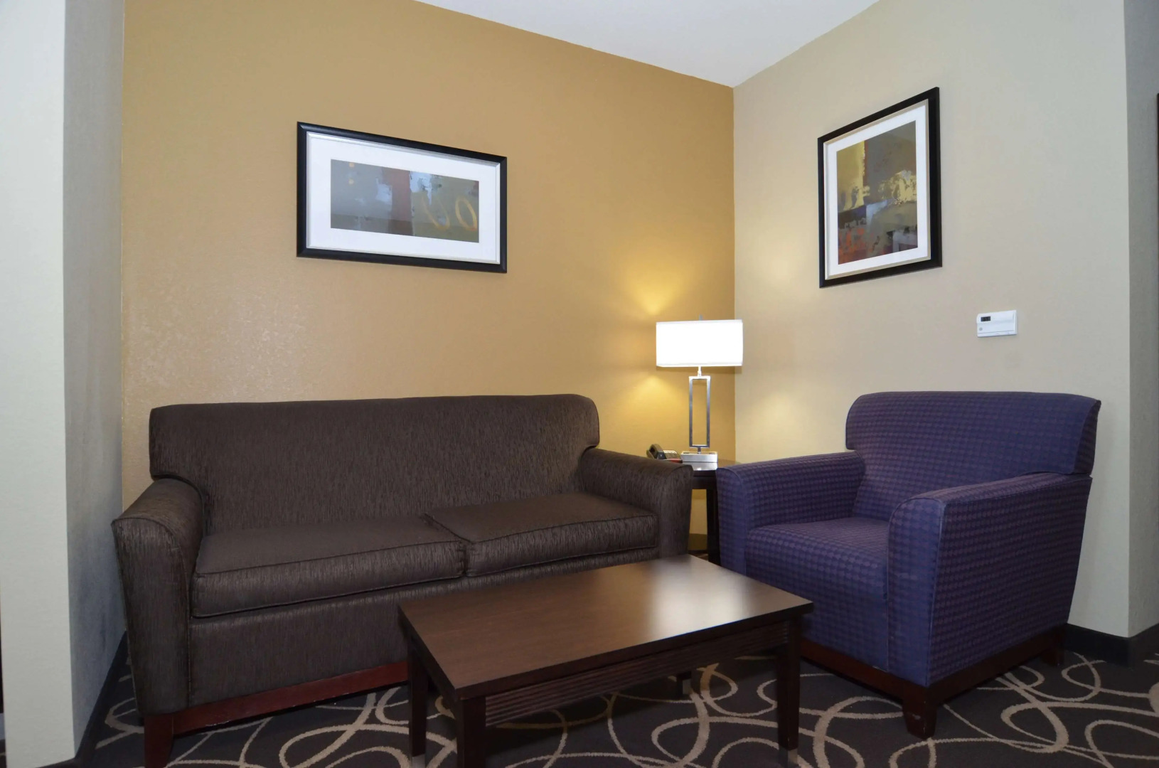 Best Western Plus Kenedy Inn