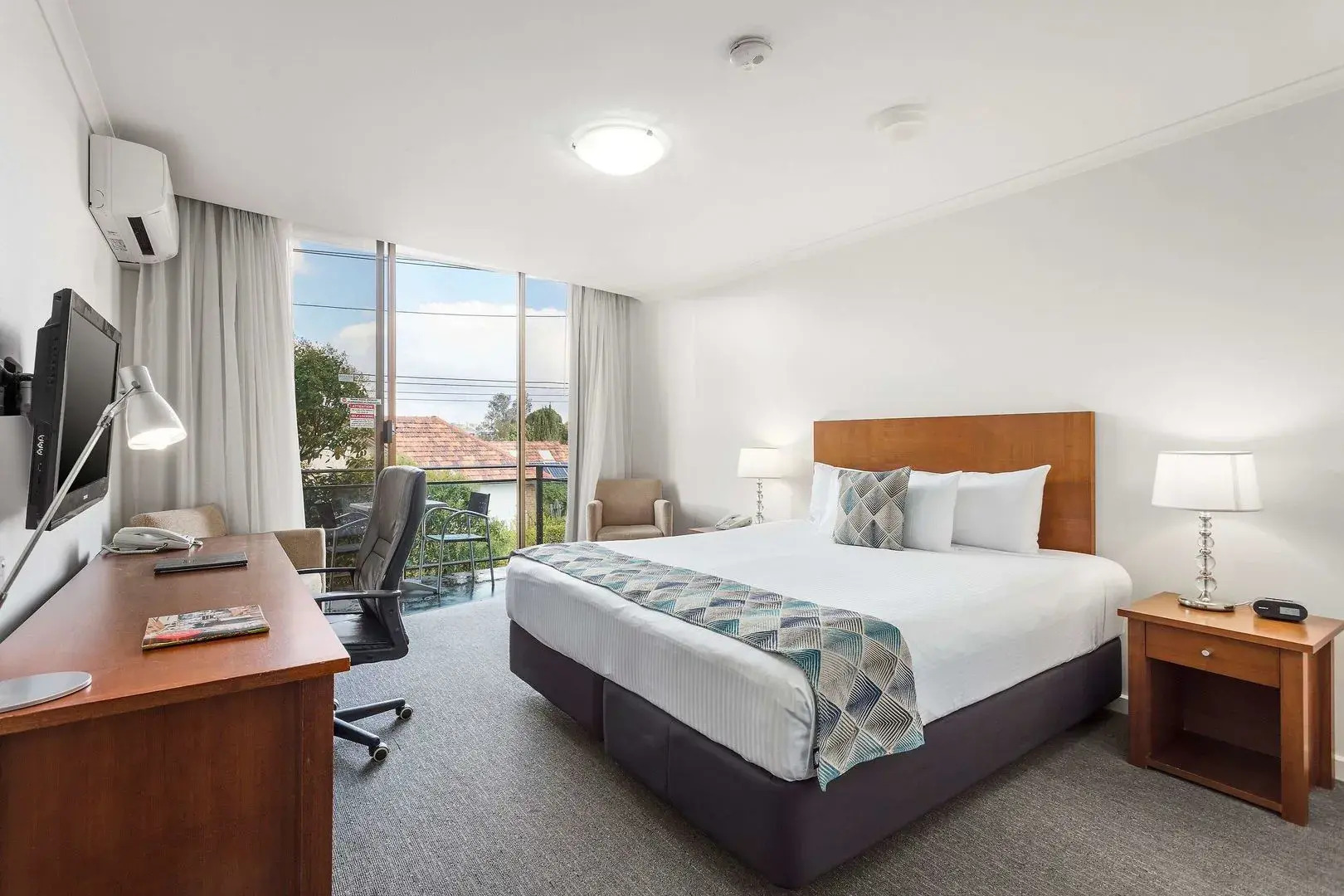 Bayside Geelong Hotel & Apartments, an Ascend Collection Hotel